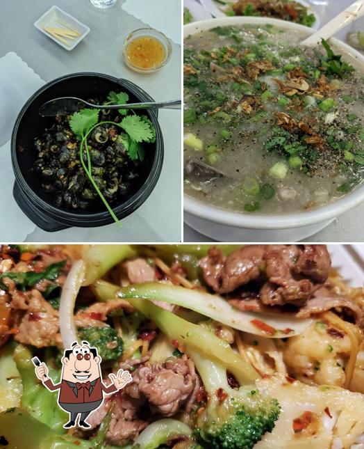 Food at Phuong Nam Restaurant