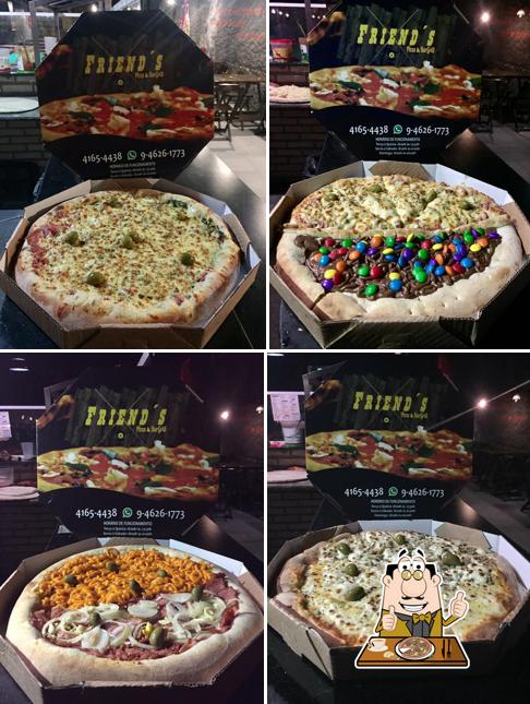 Peça pizza no Friend's Pizza&Bar