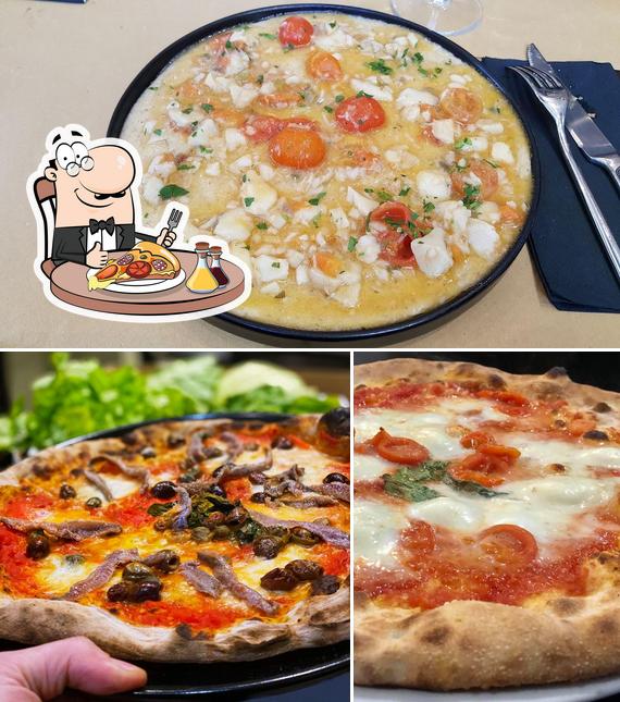 Scegli una pizza a Ai Pini - Osteria & Pizza