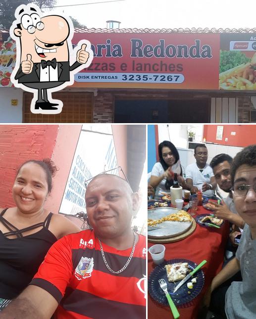 See this picture of Pizzaria Redonda - Pizzas e Lanches