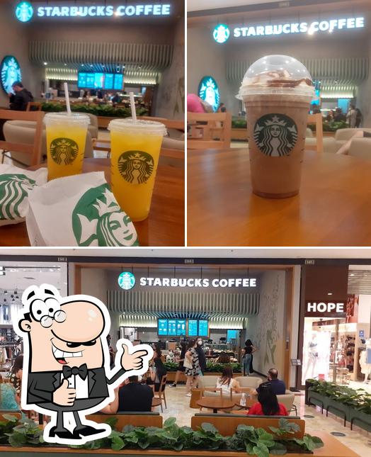 Vea esta imagen de Starbucks Grand Plaza Shopping