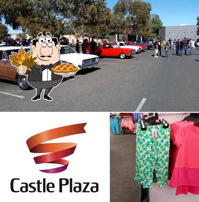 Look at the image of Castle Plaza