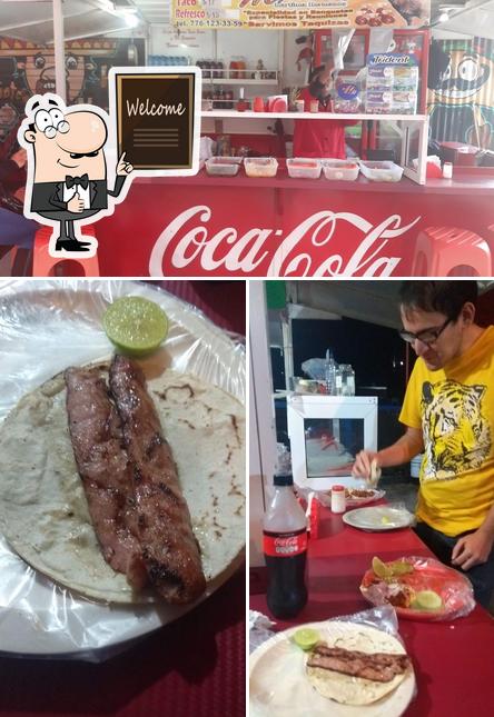 Взгляните на изображение ресторана "Tacos "Mixiotes Martinez""