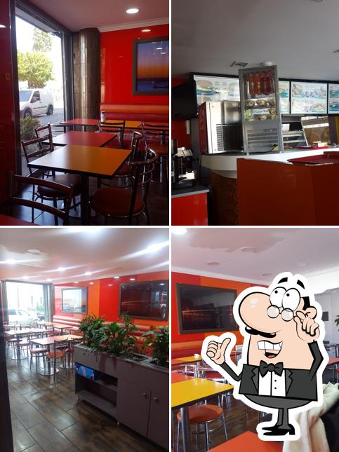 Découvrez l'intérieur de Chicken spot bondy