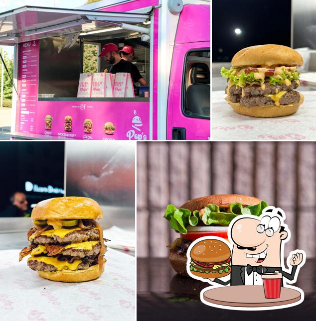 Prova un hamburger a Pep's Burger Food Truck