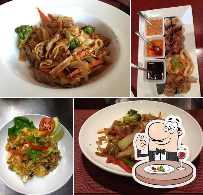 Meals at Tuptim Thai Ponte Vedra