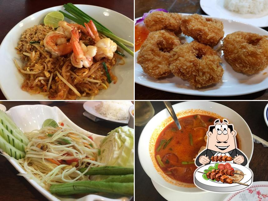 Meals at Dang restaurant patong phuket