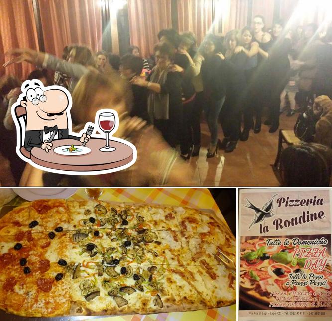 Platti al Pizzeria La Rondine Di Barone Andrea