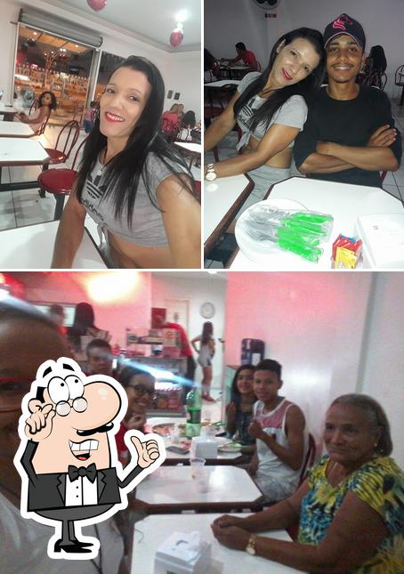 O interior do Trianas Pizzaria