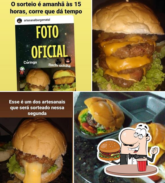 Peça um hambúrguer no Artesanal Burger Natal-RN