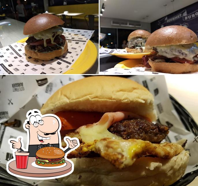 Delicie-se com um hambúrguer no Bocão Gourmet Burguer