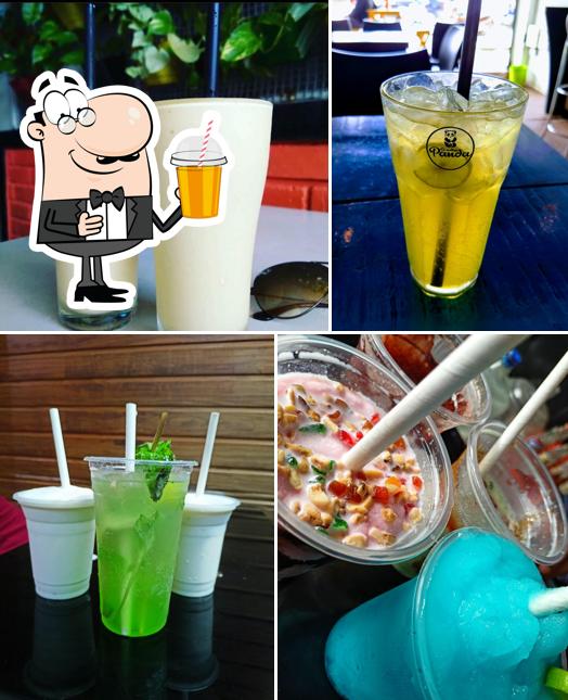 Drunken Panda, kakkanad provides a range of beverages