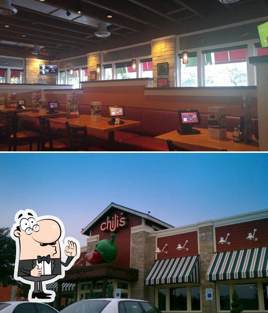 Here's a photo of Chili's Grill & Bar