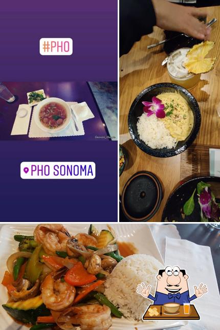 Еда в "Phở Sonoma Vietnamese Cuisine"