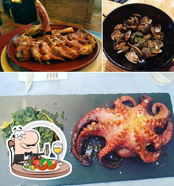 Попробуйте блюда с морепродуктами в "Restaurante Mascarón"