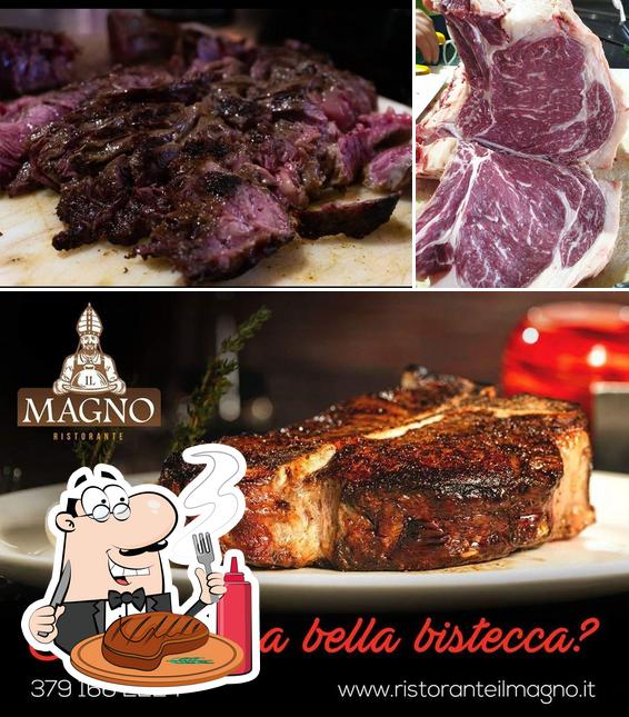 Prenez des plats à base de viande à La Fuocina Di Emiliano Braceria Steakhouse