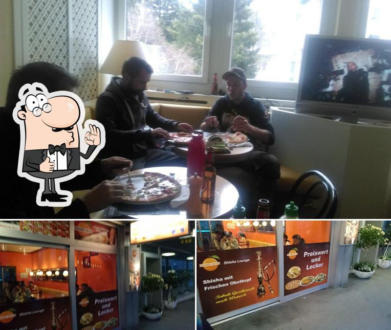 Voici une photo de Orange Davos Pizzeria & Kebab