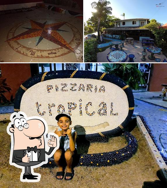 See this picture of Pizzaria Tropical