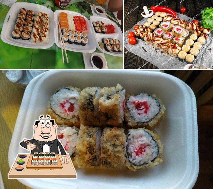 Les sushi sont offerts par Суши Даром