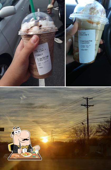 Mira las fotos que hay de comida y exterior en Starbucks