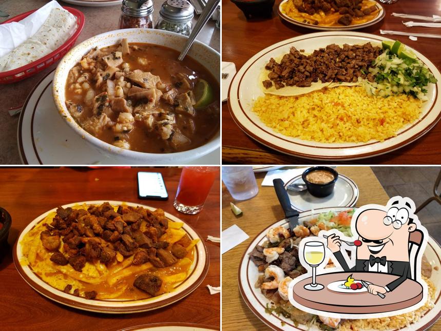 Блюда в "4G's Mexican Restaurant"
