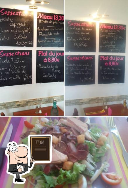 La photo de la tableau noir et nourriture de Le Nobel Restaurant Bar Pau’s