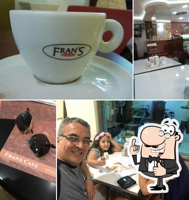 Look at this picture of Fran's Café - Centro Médico Barra