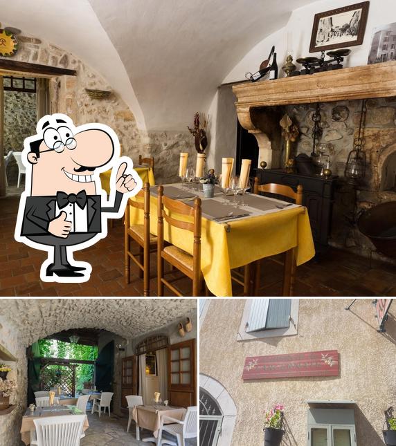 Regarder cette photo de Auberge de Lagernate