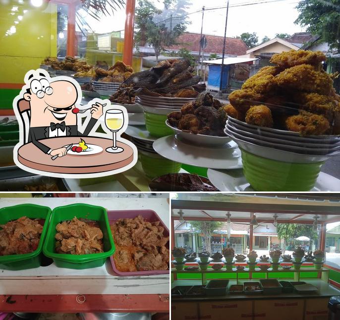 Food at Rumah Makan Selera Minang