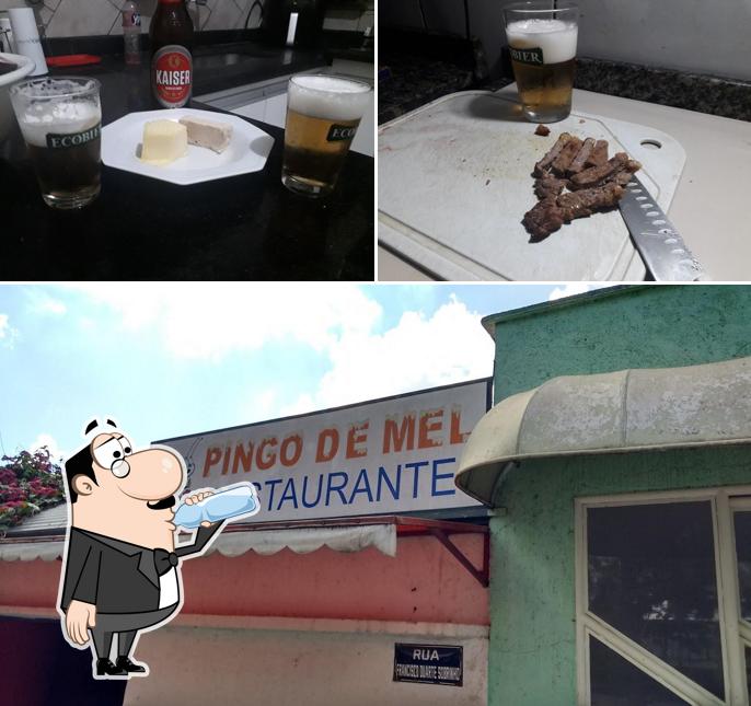 O Pingo de Mel Restaurante se destaca pelo bebida e exterior