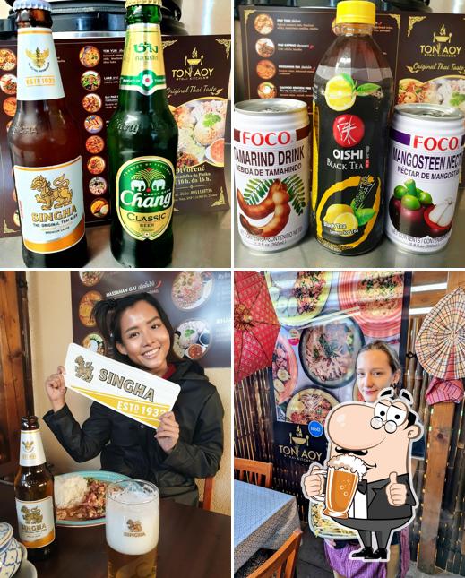 Ton Aoy Thai Kitchen sirve distintas cervezas