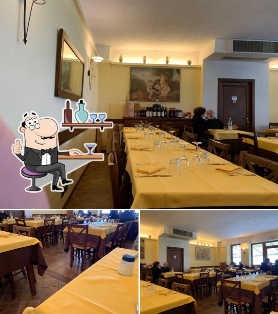 Gli interni di Trattoria all'Arco da Alan