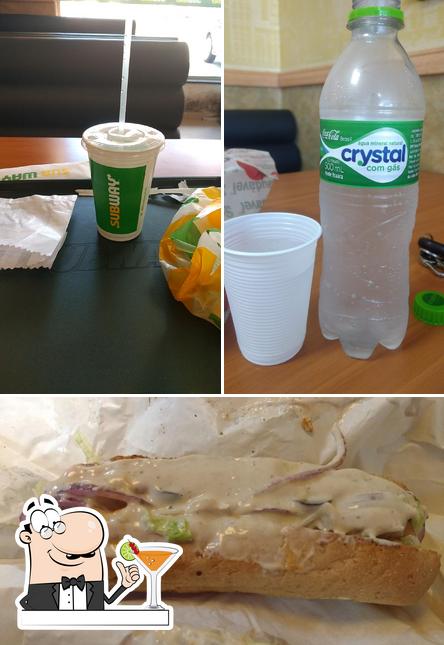 Напитки и еда - все это можно увидеть на этом фото из Subway
