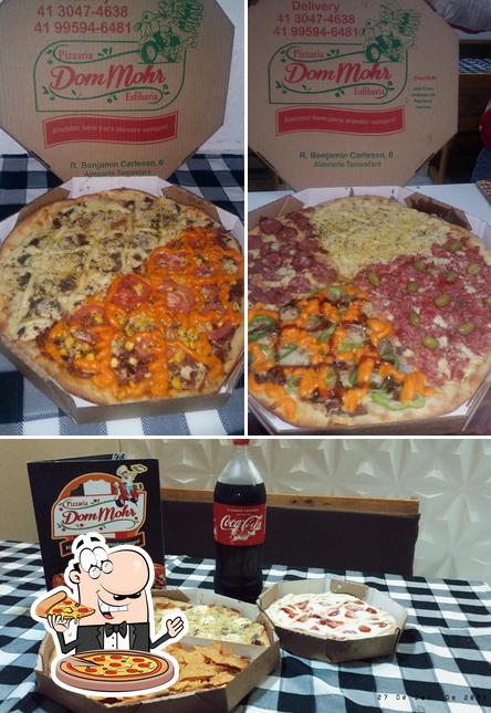 Escolha pizza no Dom Mohr PIzzaria