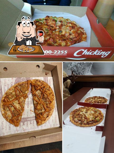 Order pizza at Chicking