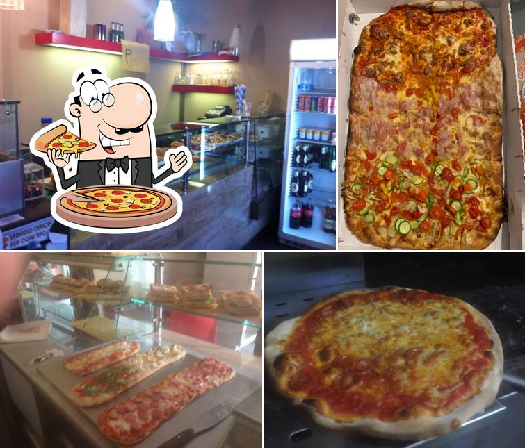 Scegli una pizza a Pizzeria La Foce