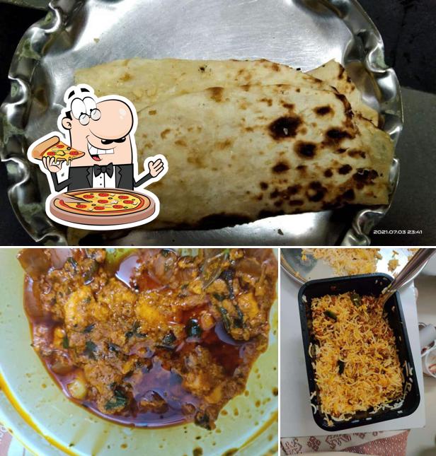 Get pizza at Chaitanya Food Court Kukatpally Hyderabad