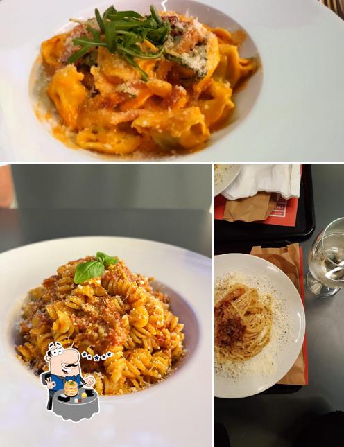 Еда в "Restaurante Pasta, Amore e Fantasia"
