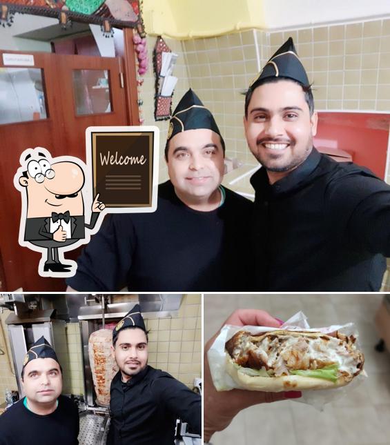 Vedi la foto di Mani kebab