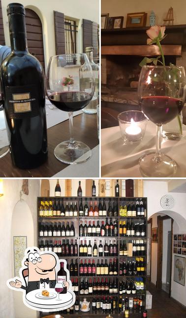Es estupendo tomarse una copa de vino en Ristorante Il Granaio di Maurizio Magnanelli