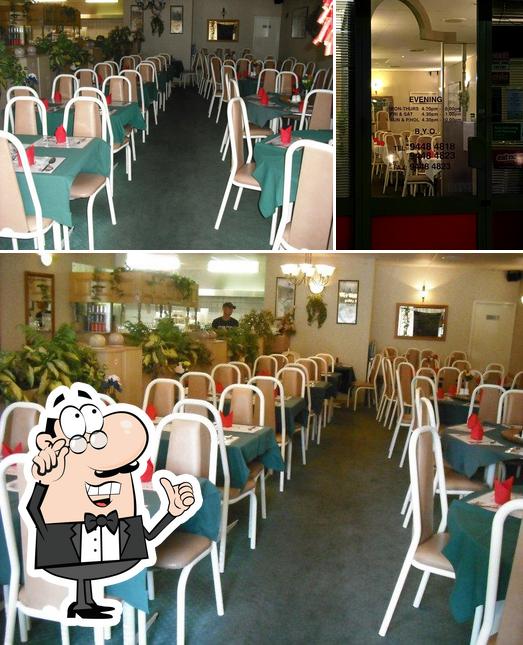 The interior of Duncraig Garden Chinese Restaurant