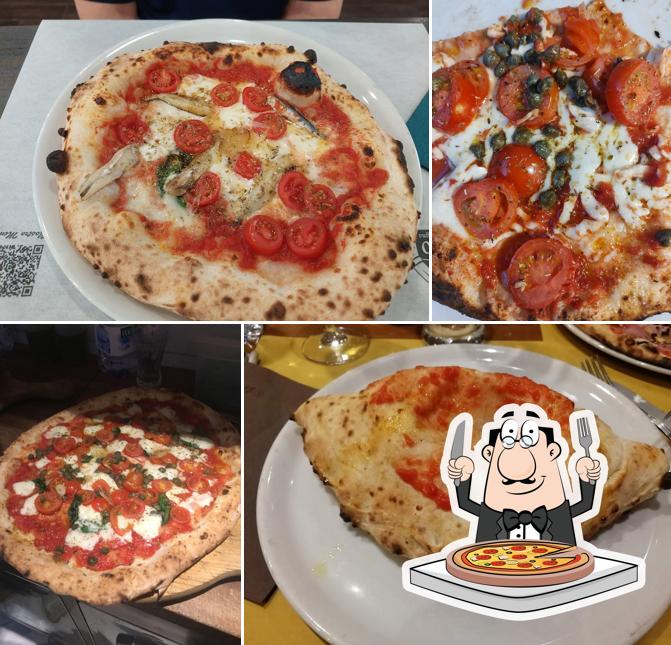 A Il Sipario, puoi provare una bella pizza