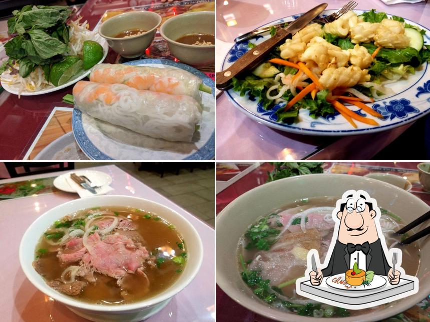 Food at Pho 87 Vietnam