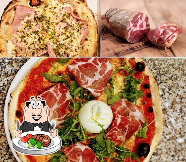 Ordina i un pasto a base di carne a Zero45 Pizza Italiana