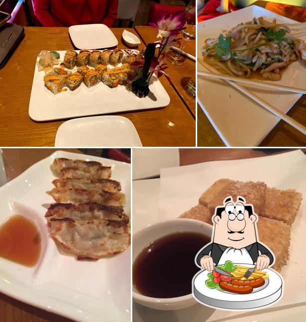 Еда в "Raku Sushi & Lounge"