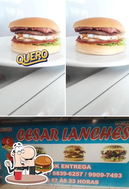 Peça um hambúrguer no Cesar Lanches