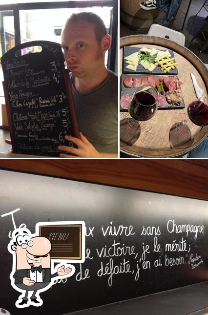 The picture of La Parcelle’s blackboard and food