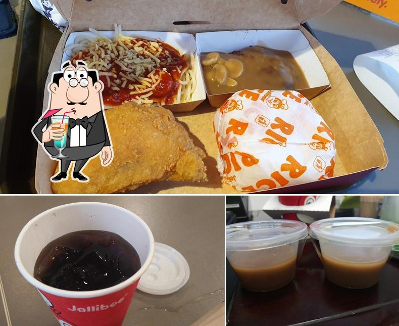 Jollibee - P. Tuazon Cubao, Quezon City - Restaurant menu, prices and ...