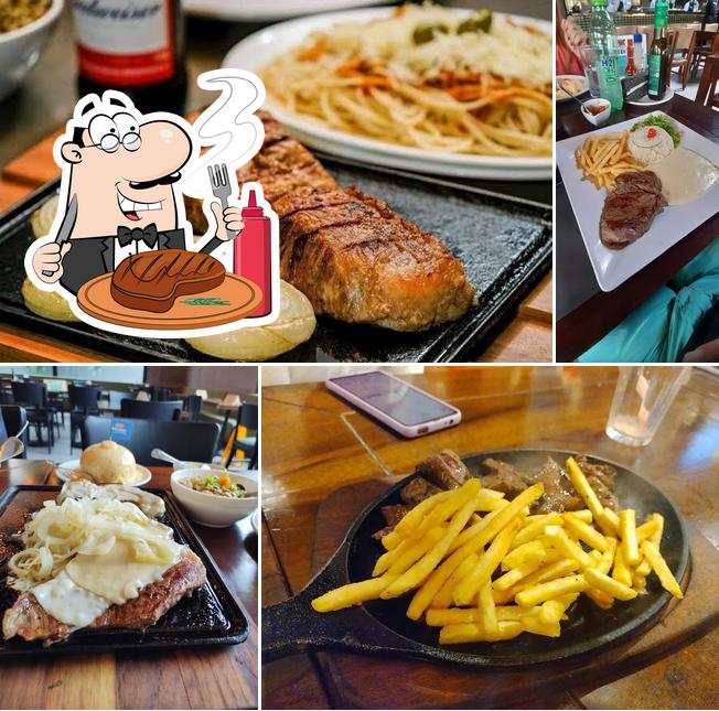 Escolha refeições de carne no Bar do Cuscuz Recife