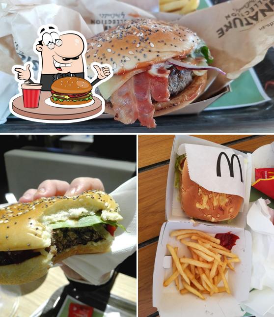 Try out a burger at McDonald's - Santa Maria da Feira